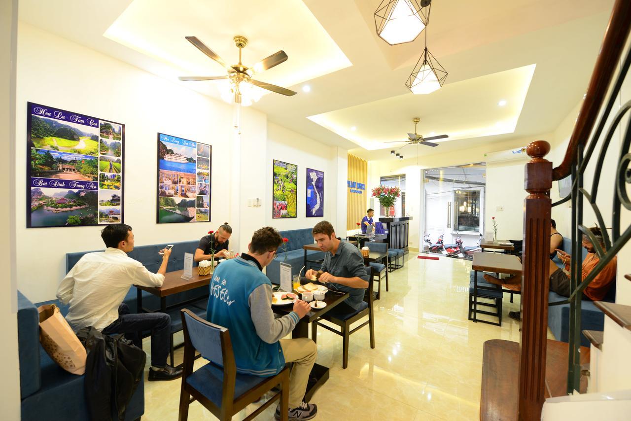 Pillow Backpacker Hostel (Adults Only) Ханой Екстериор снимка